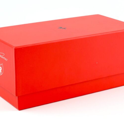 1:18 BBR Ferrari Purosangue with Panorama roof Viola Al Humaid - Limited 49 pcs.