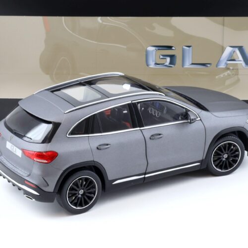 1:18 Z-Models Mercedes GLA AMG Line H247 mountain grey magno 2020 DEALER VERSION