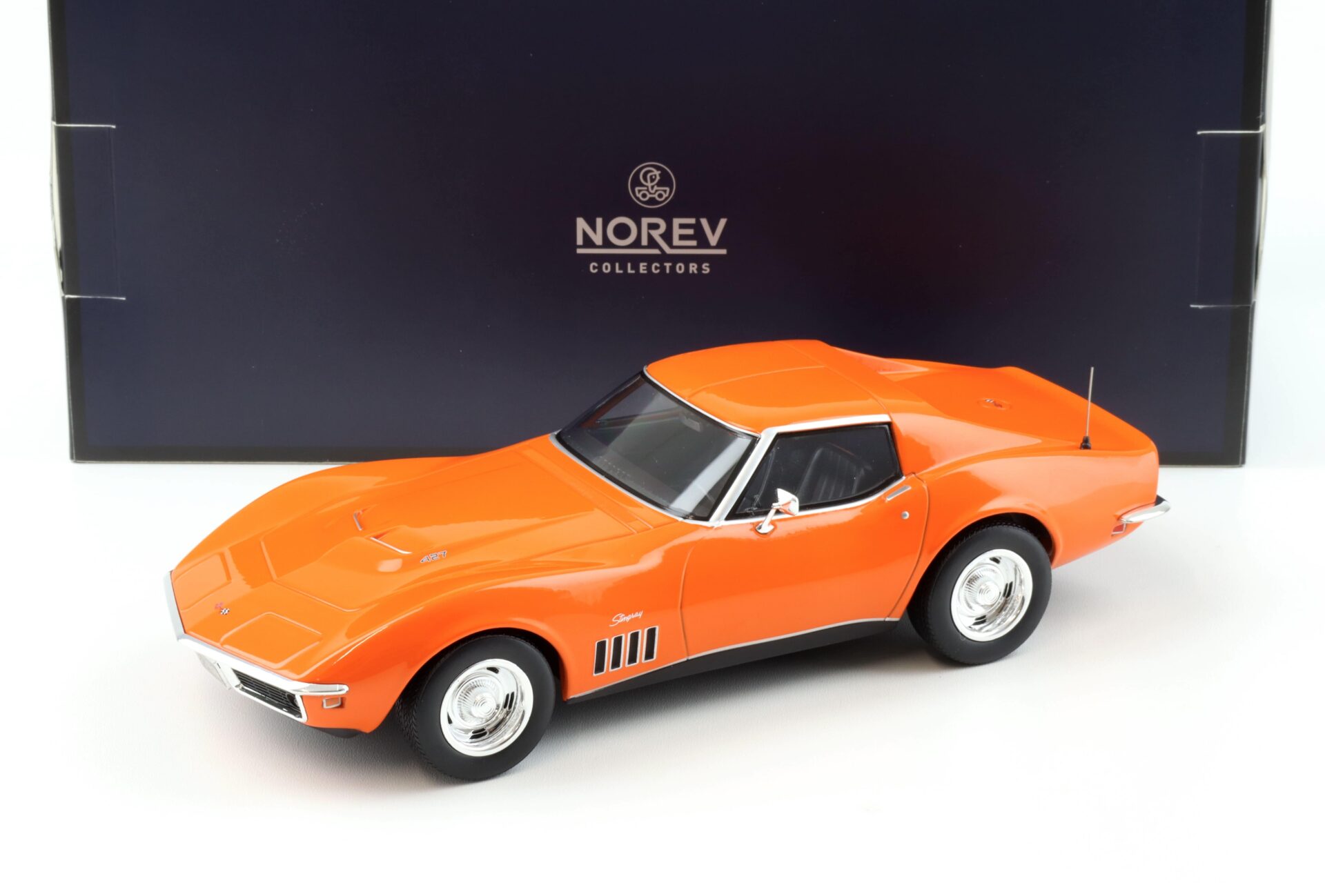 ID 92317 orig.jpg 1:18 Norev Chevrolet Corvette C3 Stingray Coupe 1969 Monaco orange - Limited 200 pcs.