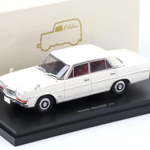 1:43 Ebbro Nissan President 252 Limousine white