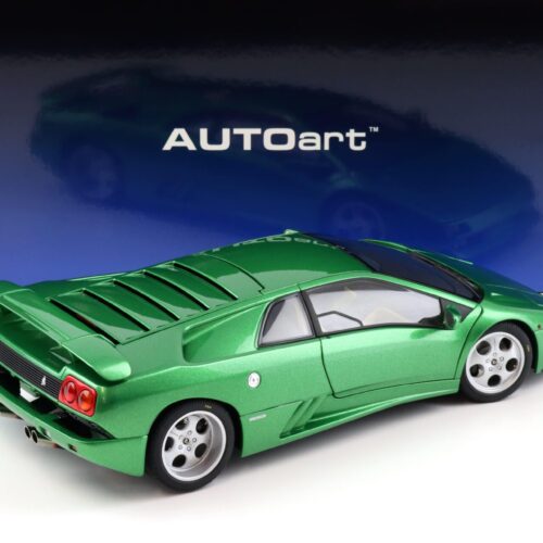 1:18 AUTOart Lamborghini Diablo SE30 Verde Mic/ metallic green 79150