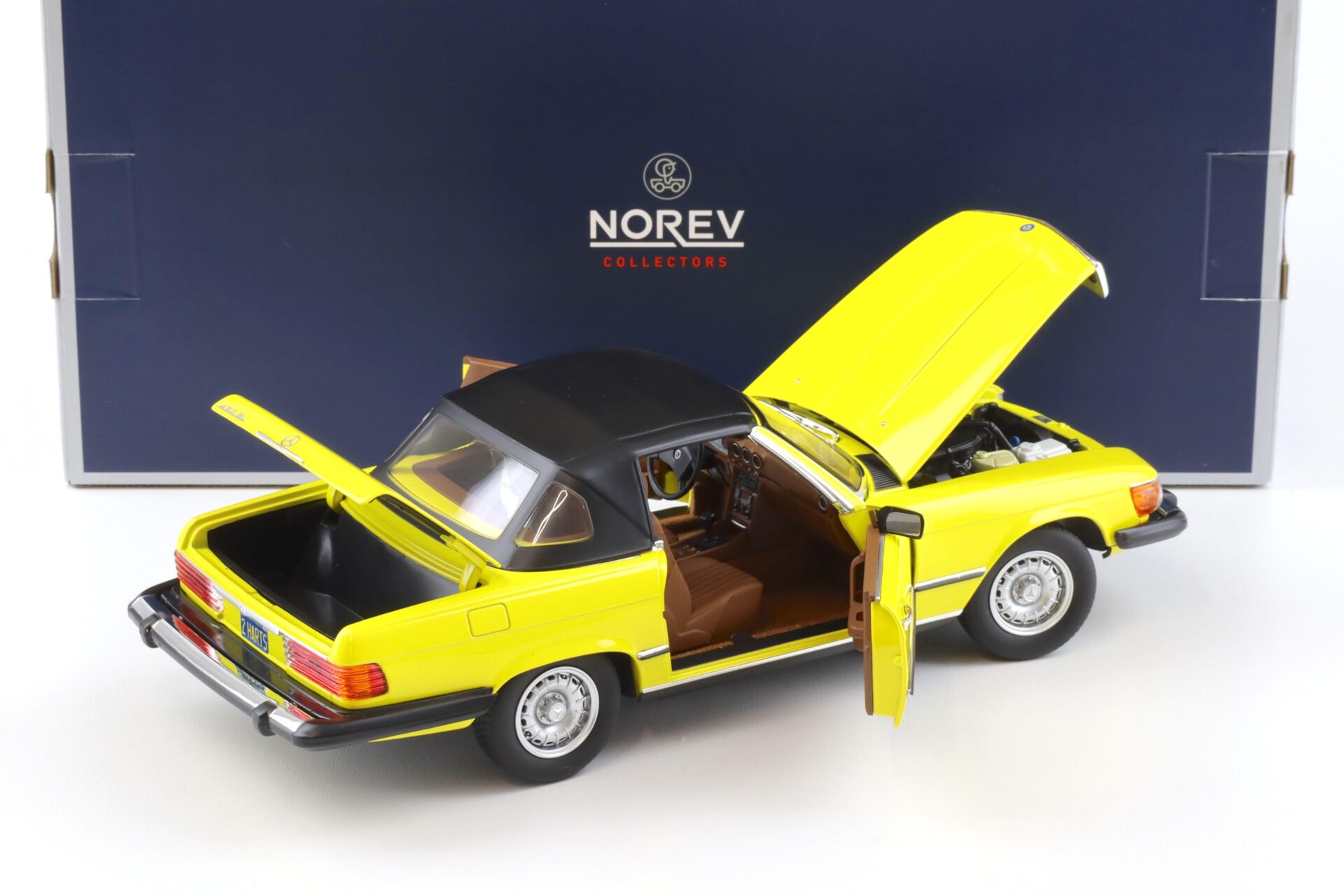 1:18 Norev Mercedes 450 SL R107 US Version 1979 yellow Hart aber Herzlich