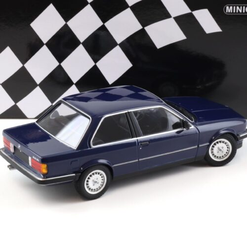 1:18 Minichamps BMW 323i (E30) 1982 saturn blue