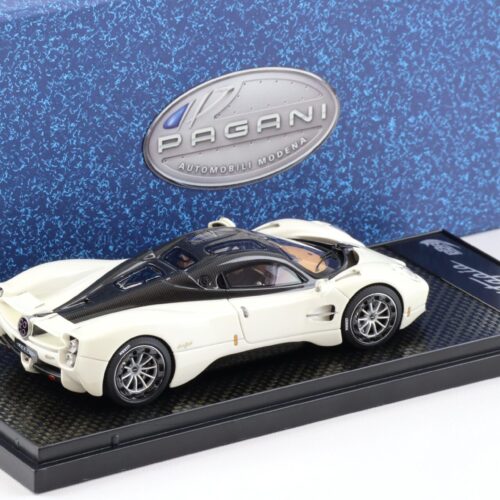 1:43 BBR Pagani Utopia pearl white/ Carbon roof - Limited 48 pcs.