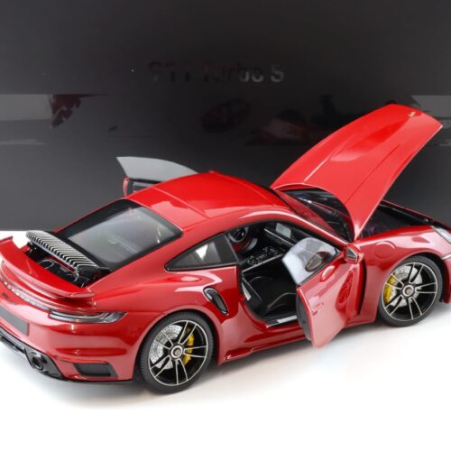 1:18 Minichamps Porsche 911 (992) Turbo S Coupe Sport Design 2021 red