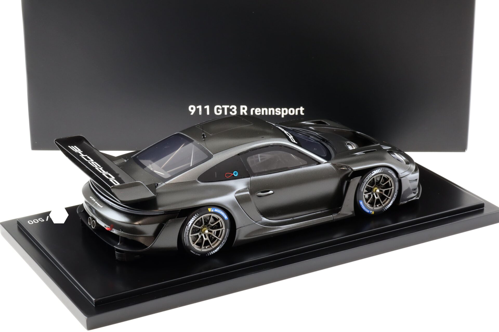 1:18 Spark Porsche 911 992 GT3 R Rennsport Full Carbon black WAP DEALER