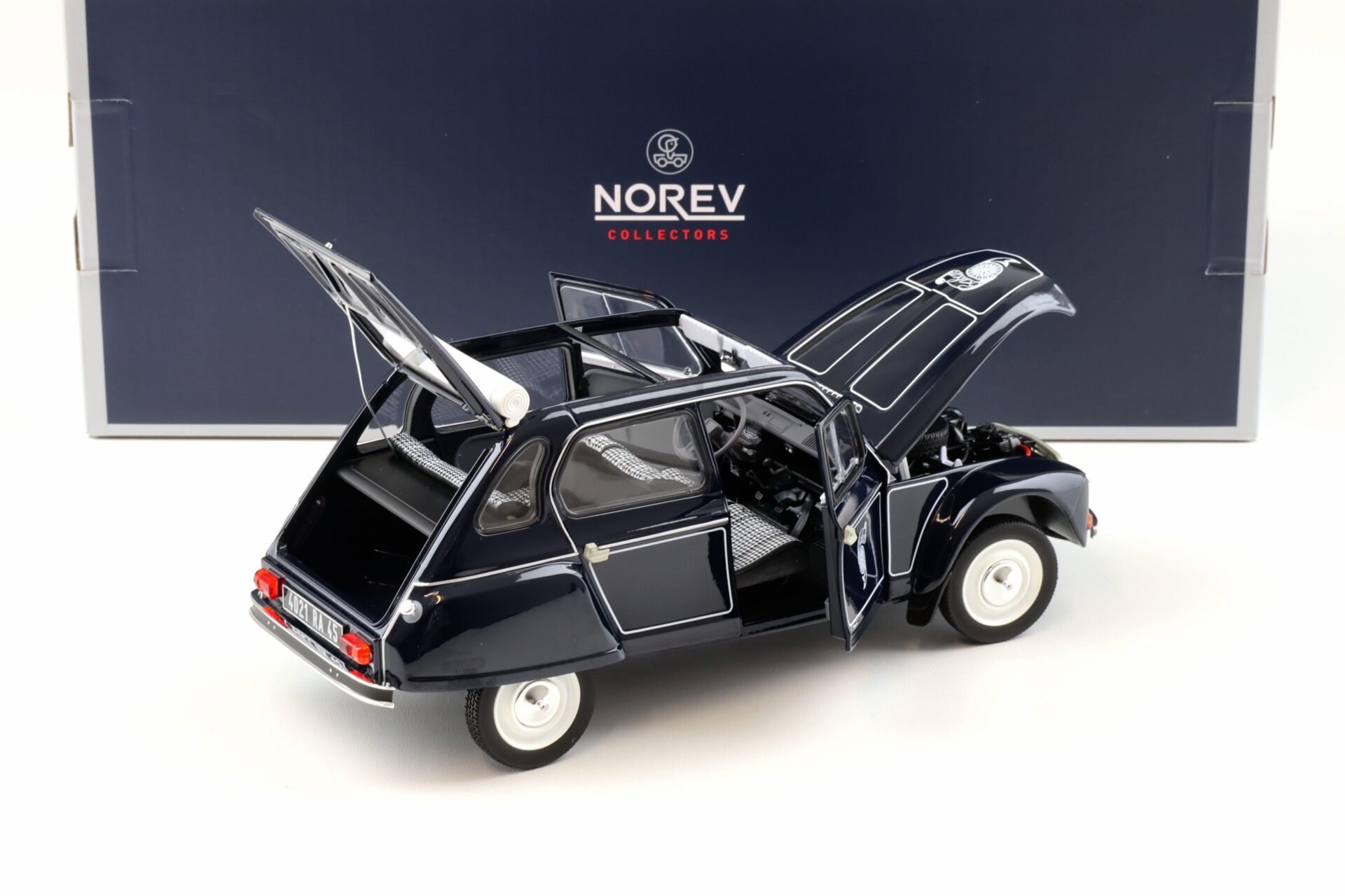 1:18 Norev Citroen Dyane 6 Caban 1977 black 181622