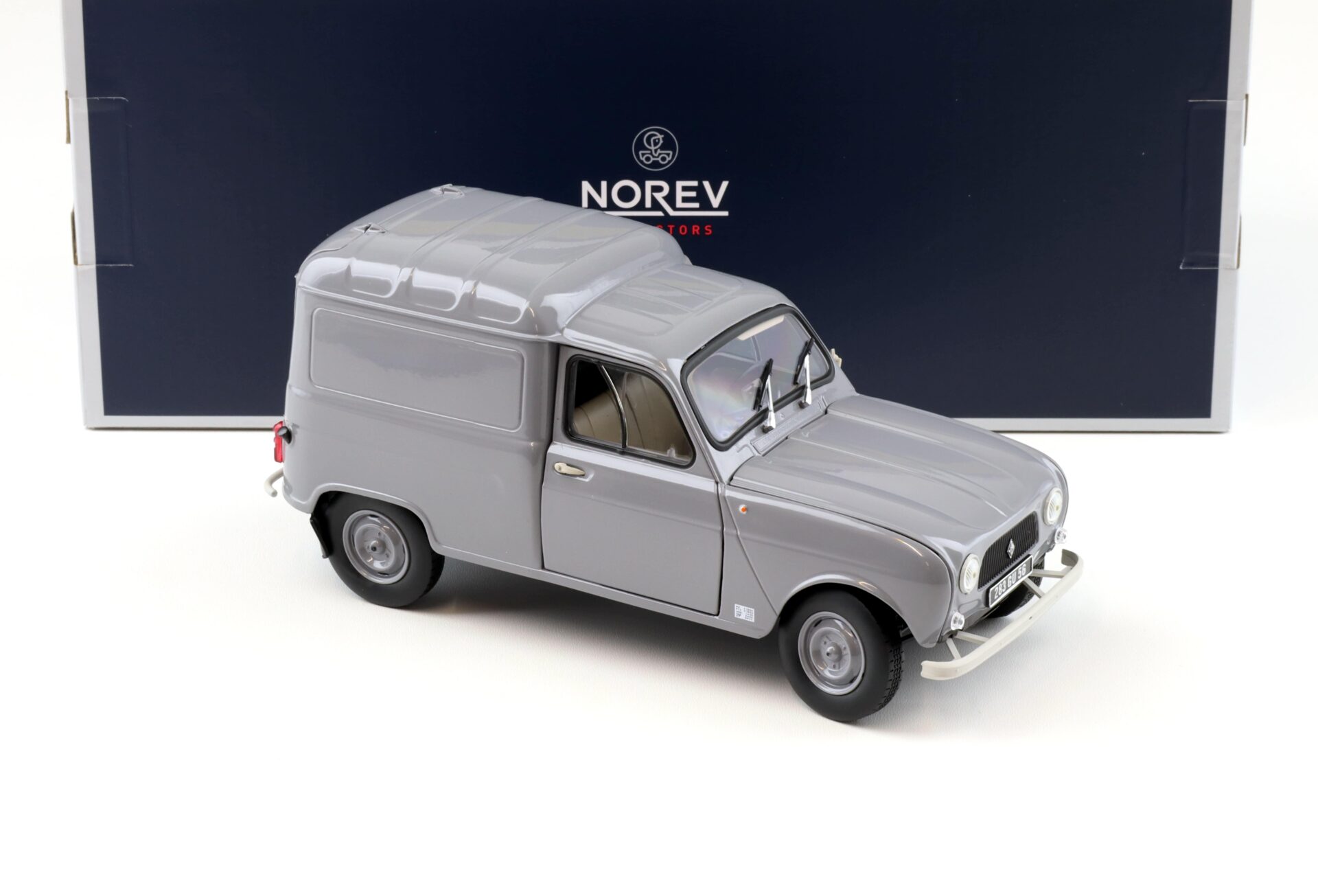 1:18 Norev Renault 4 Fourgonnette 1965 grey 185190