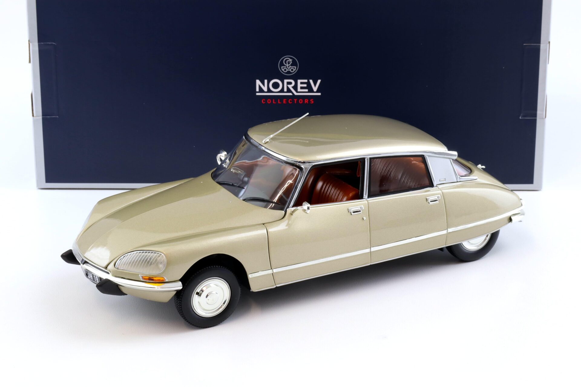 1:18 Norev Citroen DS 23 Pallas 1973 Tholonet beige - 181581