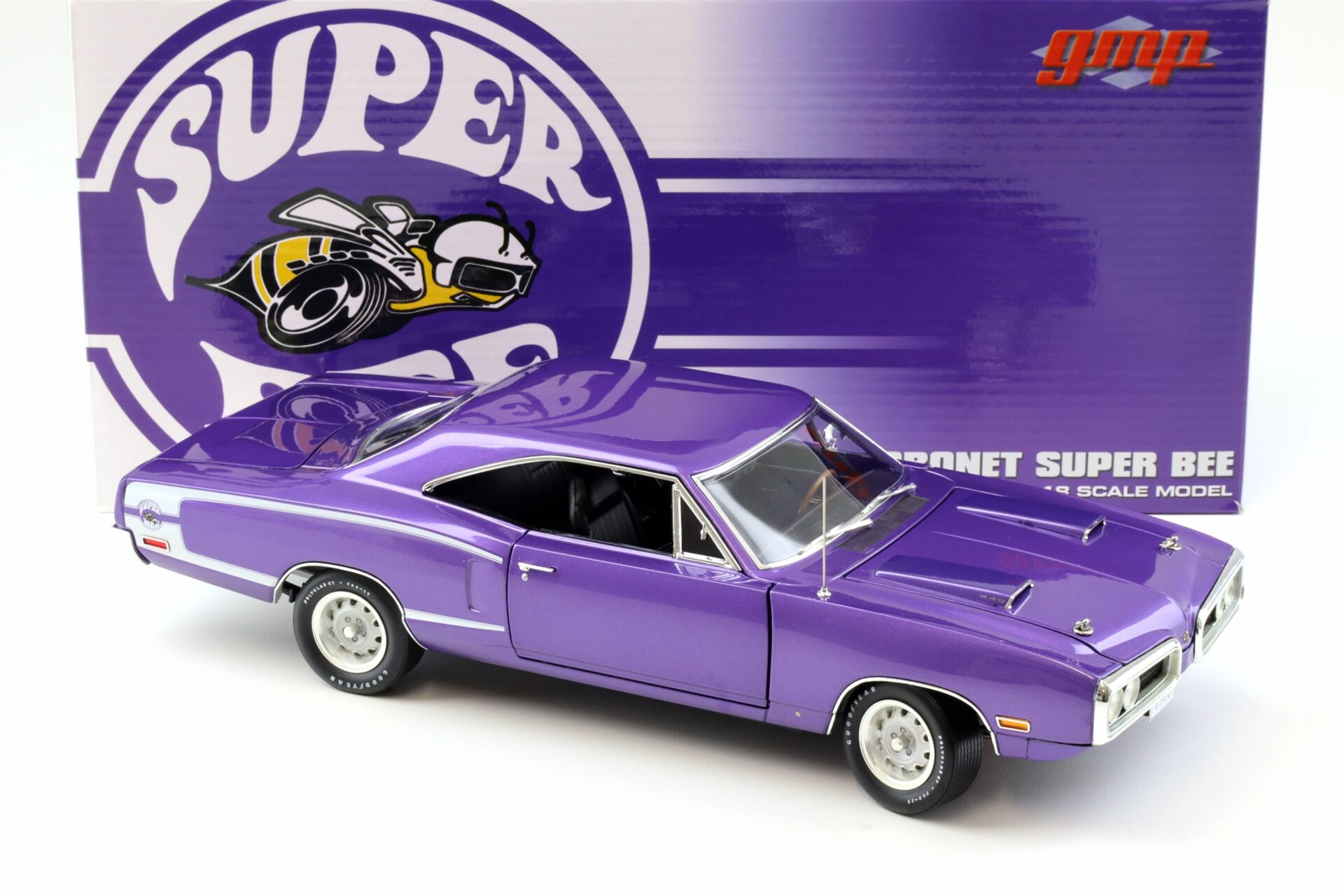 1:18 GMP 1970 Dodge Coronet Super Bee Coupe plum crazy purple 18860