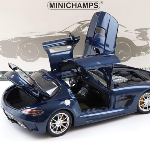 1:18 Minichamps Mercedes SLS AMG Black Series 2013 Daytona blue metallic