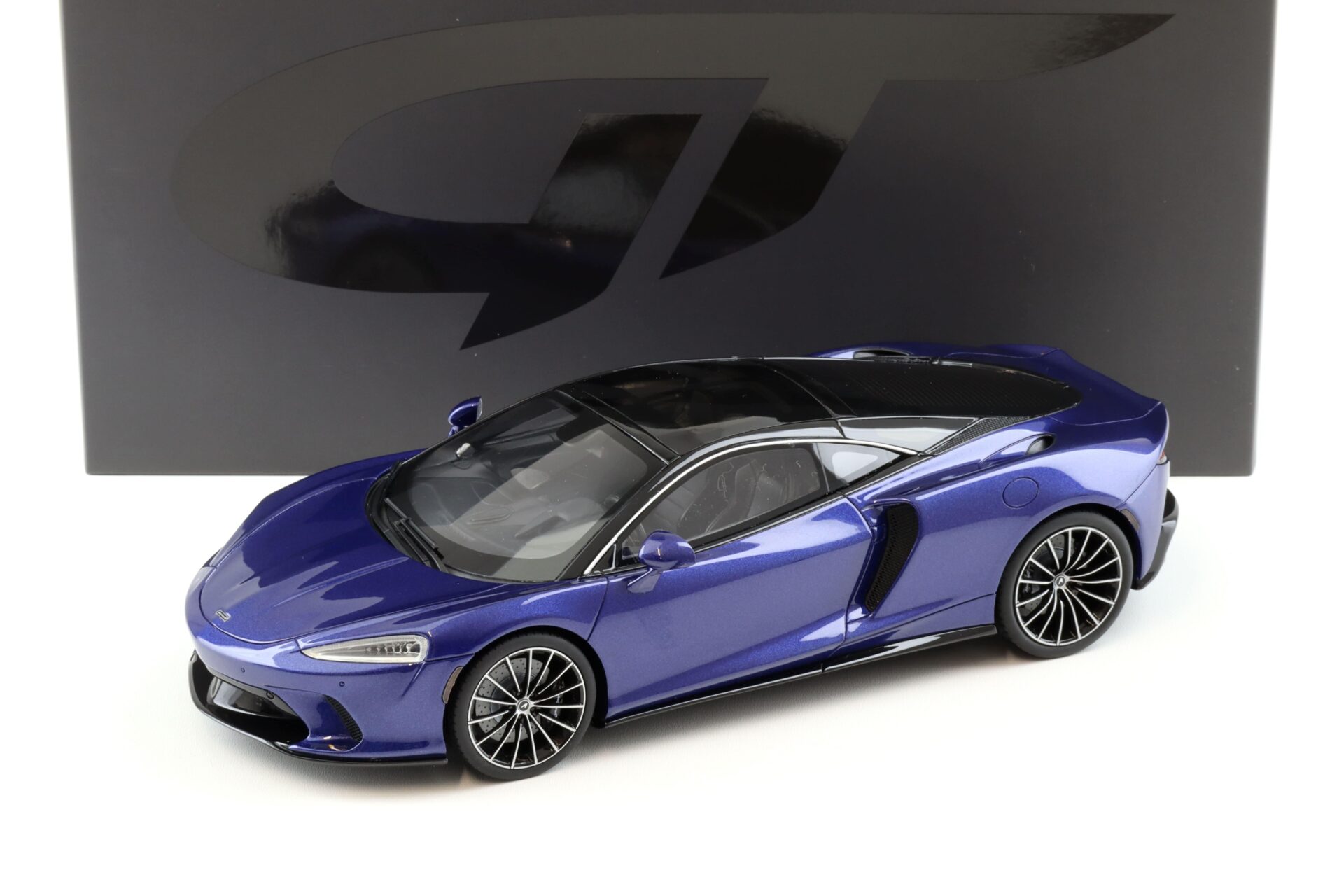 1:18 GT Spirit GT818 McLaren GT Coupe 2019 Namaka blue metallic