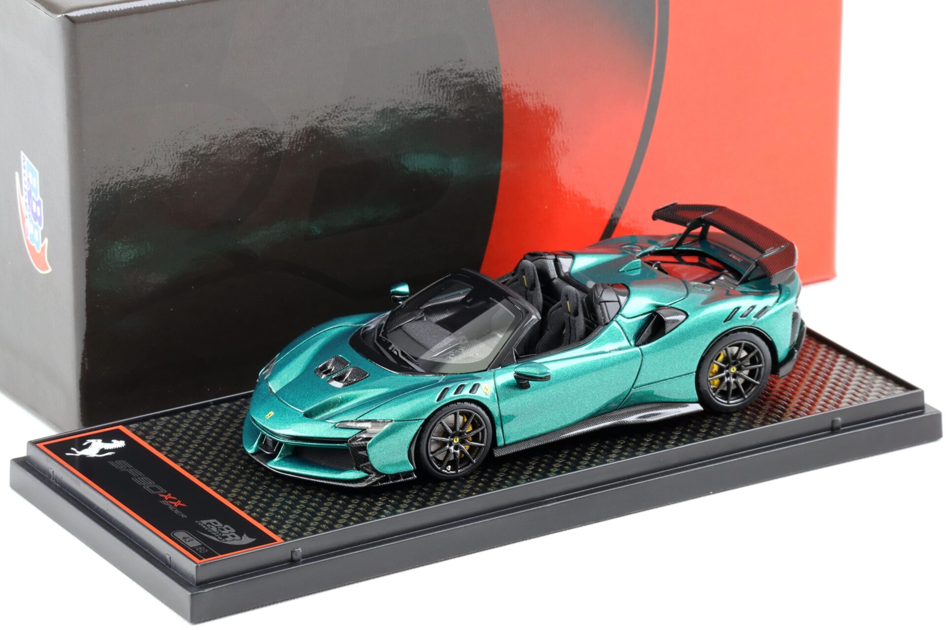 1:43 BBR Ferrari SF90 XX Spider Green Jewel/ carbon rims - Limited 60 pcs.