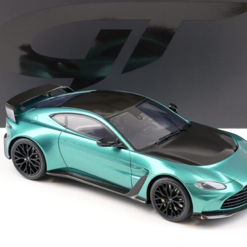 1:18 GT Spirit GT922 Aston Martin V12 Vantage Aston Martin Racing green 2023