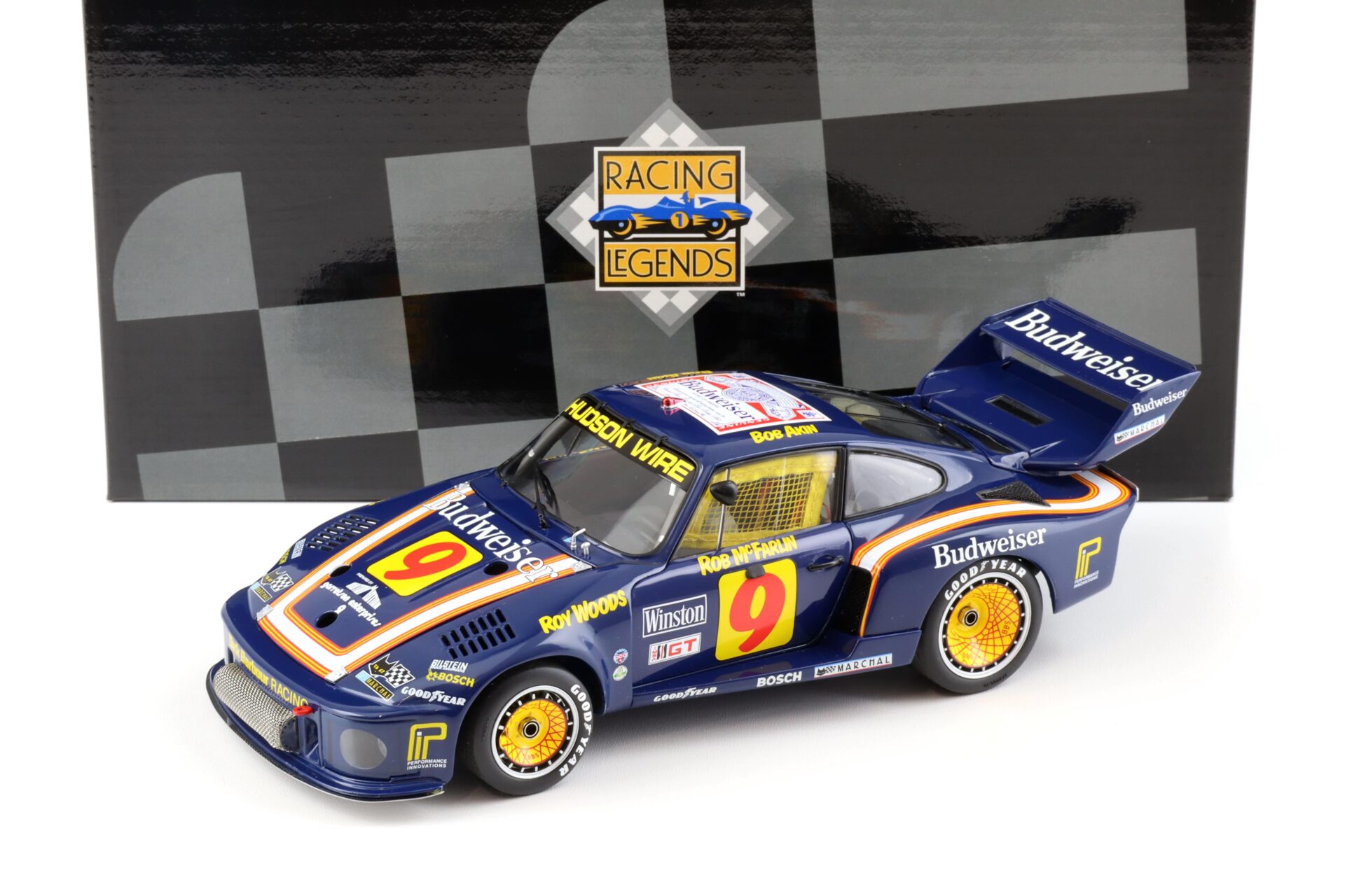 1:18 Exoto Porsche 935 Turbo 12h Winner Sebring 1979 Budweiser #9 RLG19104