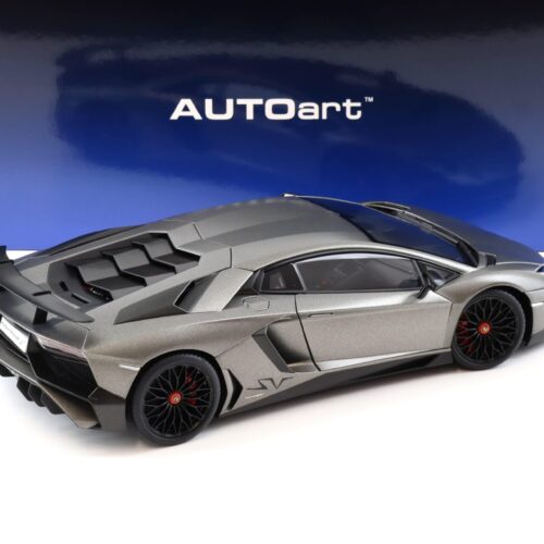 1:18 AUTOart Lamborghini Aventador LP750-4 SV Grigio Titans/ matt grey