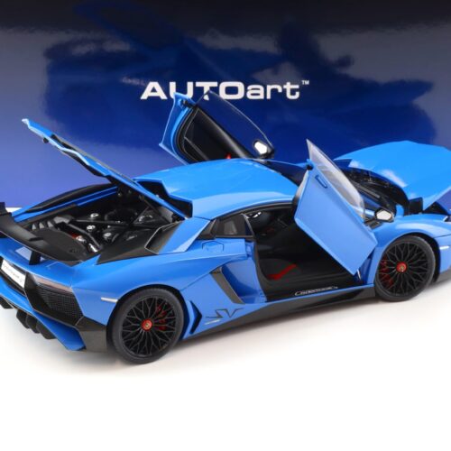 1:18 AUTOart Lamborghini Aventador LP750-4 SV Blu LeMans/ blue