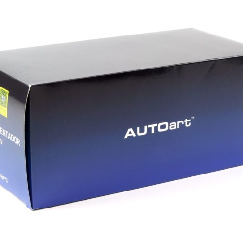 1:18 AUTOart Lamborghini Aventador LP750-4 SV Nero Aldebaran/ Gloss black