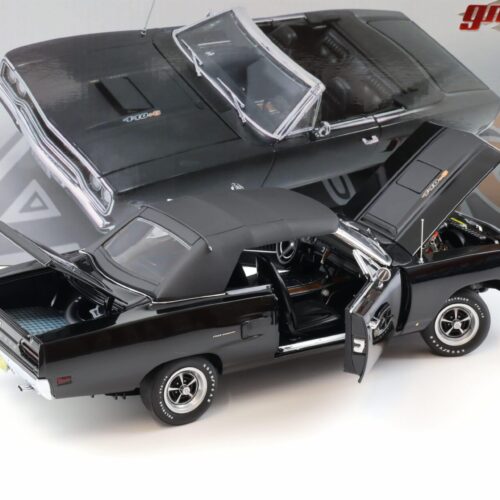 1:18 GMP 1970 Plymouth Road Runner Convertible 440+6 black/ black